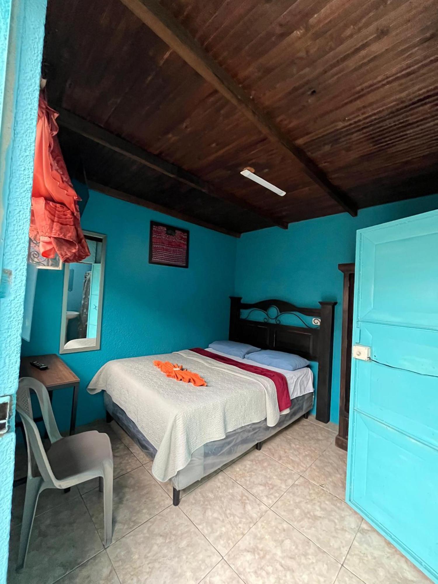 Hostal Choja Кесальтенанго Экстерьер фото